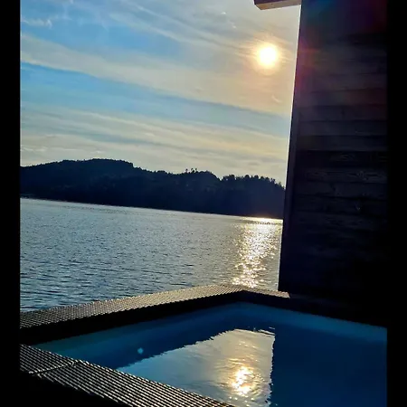 Dein Traum Direkt Am See Walchwil Exterior photo